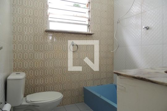 Banheiro Social 1 de casa para alugar com 3 quartos, 254m² em Freguesia de Jacarepaguá, Rio de Janeiro