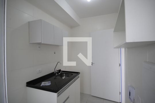 Cozinha de kitnet/studio à venda com 1 quarto, 27m² em Vila Dom Pedro I, São Paulo