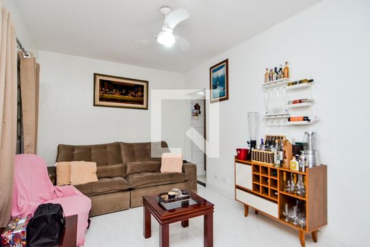 Sala de casa à venda com 2 quartos, 120m² em Jardim do Papai, Guarulhos