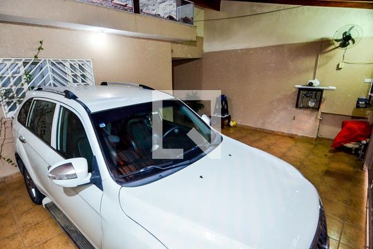 Garagem de casa à venda com 2 quartos, 120m² em Jardim do Papai, Guarulhos