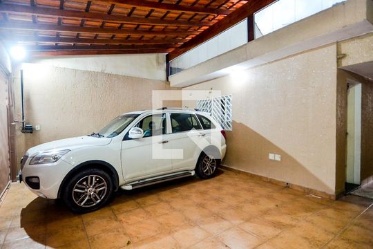 Garagem de casa à venda com 2 quartos, 120m² em Jardim do Papai, Guarulhos
