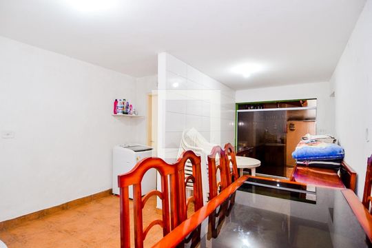 Quarto de Serviço de casa à venda com 2 quartos, 120m² em Jardim do Papai, Guarulhos