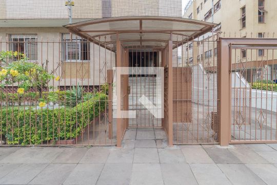 Fachada de apartamento para alugar com 2 quartos, 76m² em Cristo Redentor, Porto Alegre