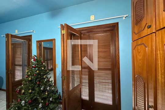 quarto  de casa à venda com 3 quartos, 250m² em São Jorge, Novo Hamburgo