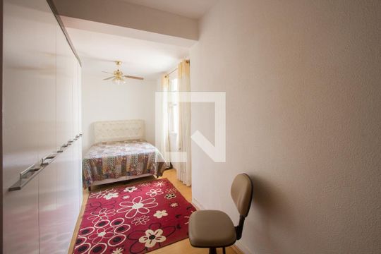 Quarto 1 de casa à venda com 3 quartos, 250m² em Santo Amaro, São Paulo