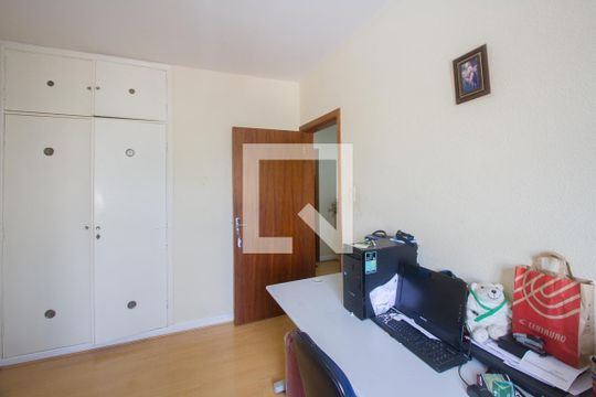 Quarto 2 de casa à venda com 3 quartos, 250m² em Santo Amaro, São Paulo