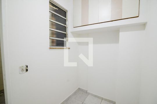 Quarto de Serviço de apartamento à venda com 2 quartos, 67m² em Maracanã, Rio de Janeiro