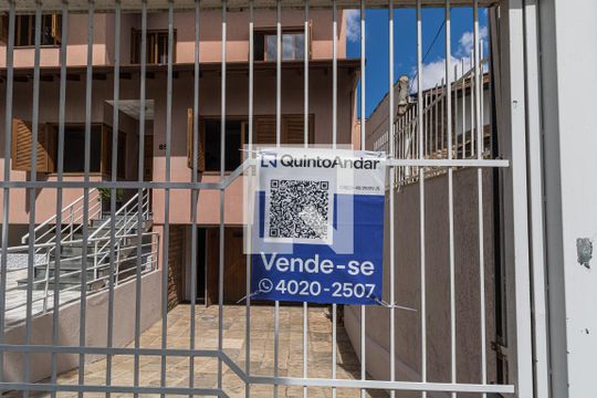 Plaquinha Externa de casa à venda com 4 quartos, 420m² em Jardim Itu, Porto Alegre