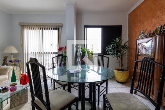 Detalhe da sala 1 de apartamento para alugar com 3 quartos, 305m² em Vila Tupi, Praia Grande