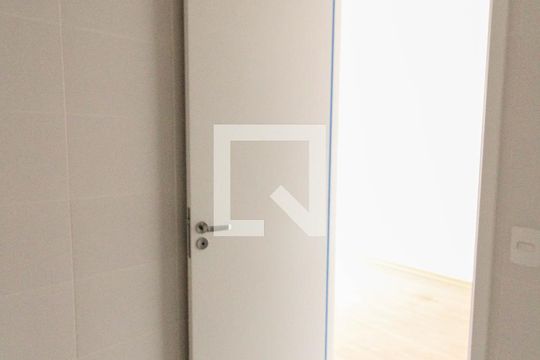 Banheiro de kitnet/studio para alugar com 1 quarto, 26m² em Brás, São Paulo