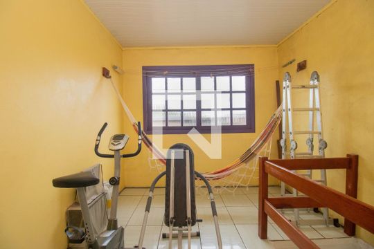 Corredor de casa à venda com 3 quartos, 96m² em Passo das Pedras, Porto Alegre