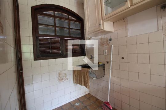 Casa para alugar com 3 quartos, 1300m² em Freguesia (jacarepaguá), Rio de Janeiro