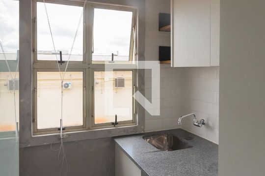 Área de Serviço de apartamento à venda com 3 quartos, 74m² em Jardim Nova Europa, Campinas