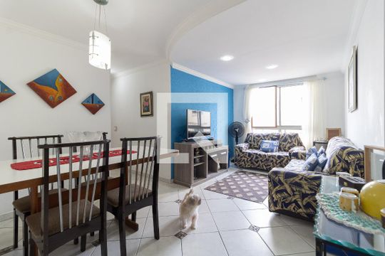 Apartamento à venda com 3 quartos, 62m² em Jardim Santa Emília, São Paulo
