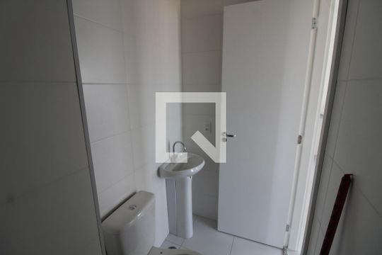 Banheiro de apartamento para alugar com 2 quartos, 36m² em Jardim Planalto, São Paulo