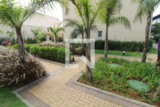 Área comum de apartamento para alugar com 2 quartos, 36m² em Jardim Planalto, São Paulo