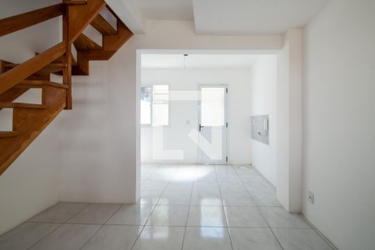 Sala/Cozinha de casa de condomínio à venda com 2 quartos, 52m² em Hípica, Porto Alegre
