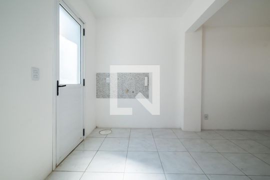 Sala/Cozinha de casa de condomínio à venda com 2 quartos, 52m² em Hípica, Porto Alegre