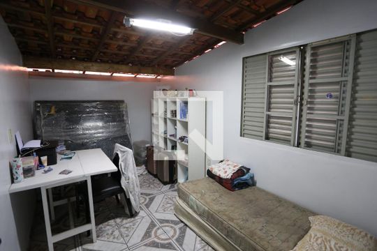 Escritório de casa à venda com 4 quartos, 260m² em Jardim Ponte Rasa, São Paulo
