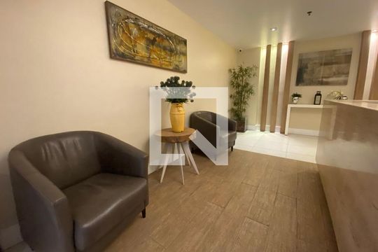 Hall de apartamento à venda com 2 quartos, 55m² em São Cristóvão, Rio de Janeiro
