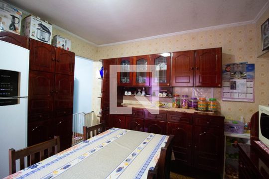 Cozinha de casa à venda com 4 quartos, 300m² em Parque Guarani, São Paulo