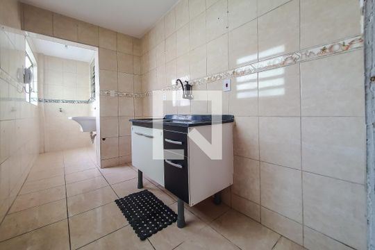 Cozinha de apartamento à venda com 1 quarto, 55m² em Liberdade, São Paulo