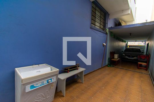 Quintal de casa à venda com 3 quartos, 220m² em Jardim Ângela (zona Leste), São Paulo