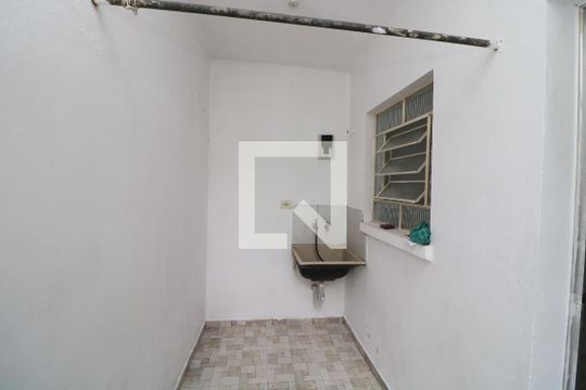Área de Serviço de casa para alugar com 1 quarto, 45m² em Jardim Vila Formosa, São Paulo