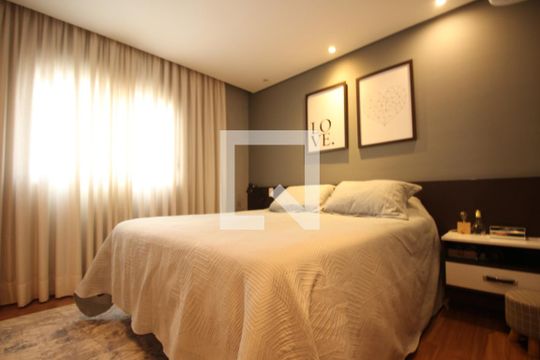 Quarto de apartamento à venda com 2 quartos, 97m² em Vila Andrade, São Paulo