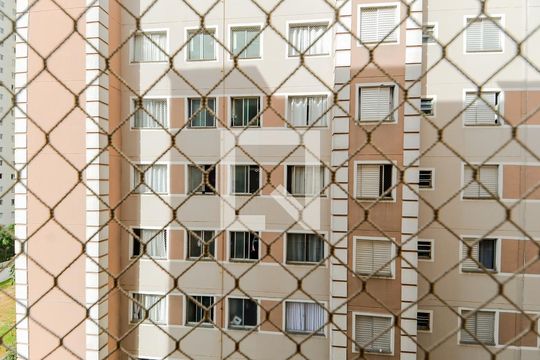 Vista da Sala de apartamento para alugar com 2 quartos, 45m² em Centro, Guarulhos
