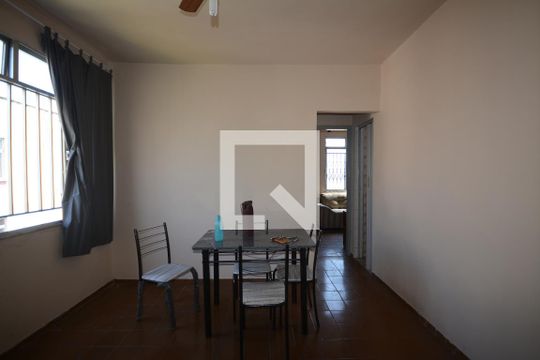 Sala de apartamento à venda com 2 quartos, 45m² em Irajá, Rio de Janeiro