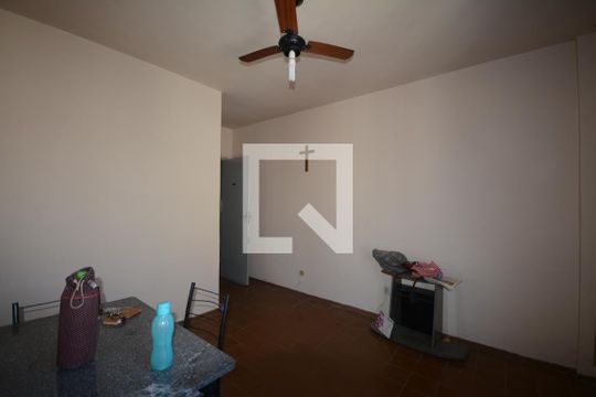 Sala de apartamento à venda com 2 quartos, 45m² em Irajá, Rio de Janeiro