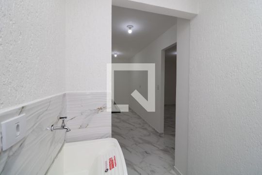Área de Serviço de apartamento para alugar com 2 quartos, 60m² em Jardim Marília, São Paulo