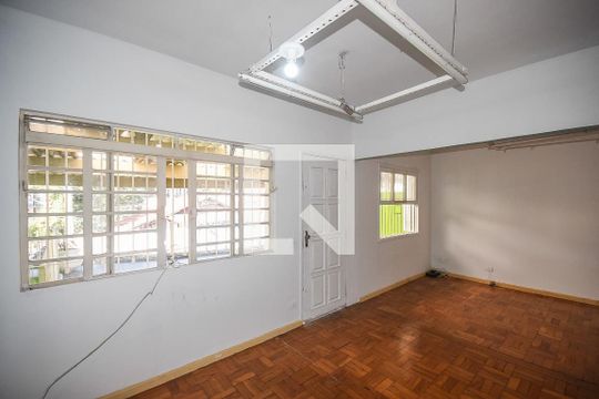 Sala de casa para alugar com 3 quartos, 200m² em Super Quadra Morumbi, São Paulo