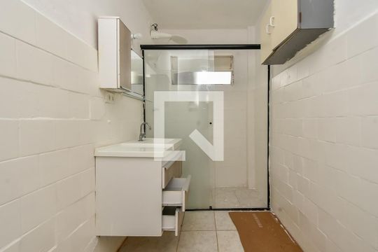 Banheiro de apartamento para alugar com 1 quarto, 40m² em Vila Buarque, São Paulo