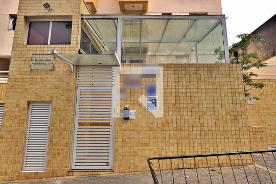 Fachada de apartamento à venda com 2 quartos, 57m² em Vila Valparaiso, Santo André