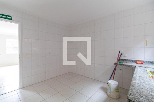 Cozinha de casa para alugar com 3 quartos, 127m² em Cidade Intercap, Taboão da Serra