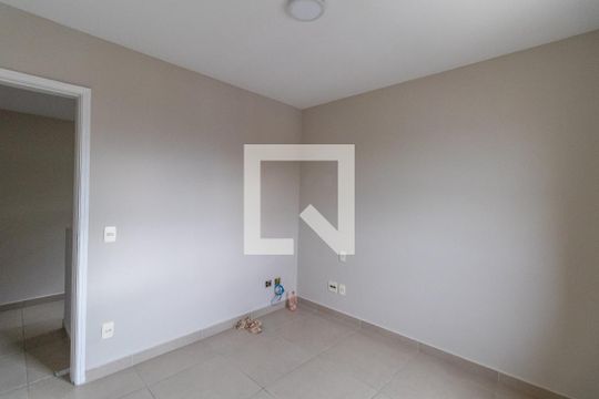 Quarto 1 de casa para alugar com 3 quartos, 127m² em Cidade Intercap, Taboão da Serra