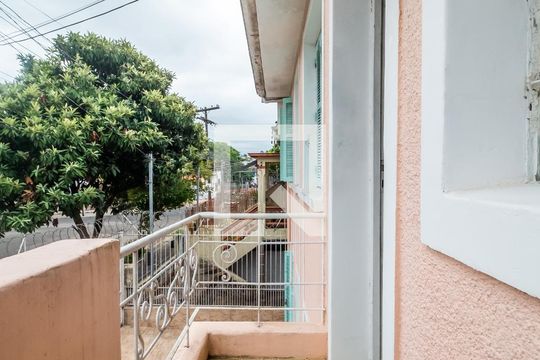 Sacada da Sala de casa à venda com 4 quartos, 182m² em Medianeira, Porto Alegre