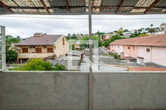 Vista do Quarto 1 de casa à venda com 4 quartos, 182m² em Medianeira, Porto Alegre