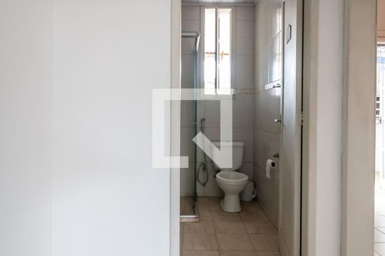 Corredor de casa à venda com 4 quartos, 182m² em Medianeira, Porto Alegre
