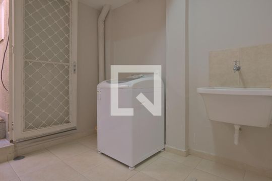 Área de Serviço de casa à venda com 5 quartos, 153m² em Vila Industrial, Campinas