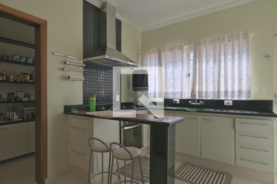 Cozinha de casa à venda com 5 quartos, 153m² em Vila Industrial, Campinas