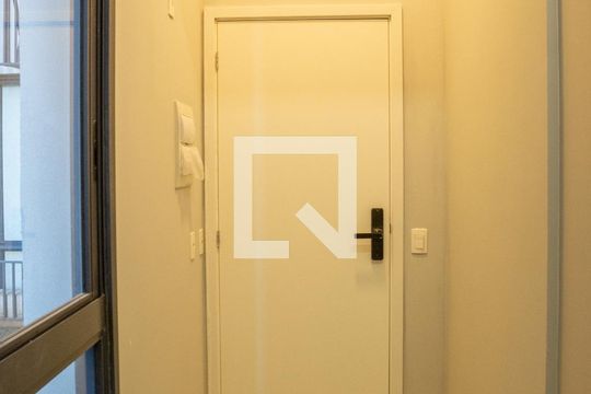 Entrada de kitnet/studio à venda com 1 quarto, 29m² em Perdizes, São Paulo