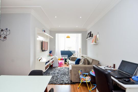 Sala de apartamento para alugar com 2 quartos, 52m² em Picanço, Guarulhos