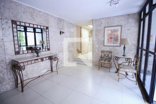 Hall social de apartamento para alugar com 2 quartos, 89m² em Jardim Paulista, São Paulo