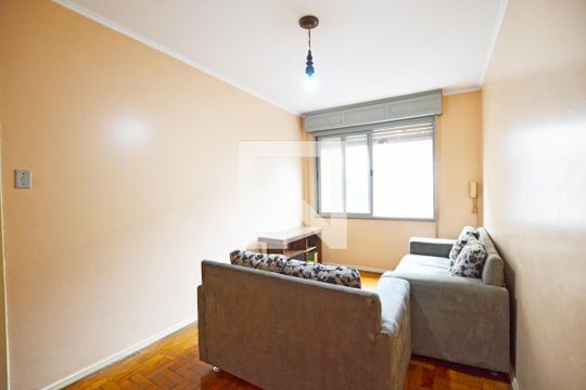 Sala de apartamento para alugar com 1 quarto, 44m² em Centro Histórico, Porto Alegre
