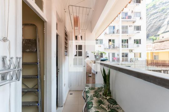 Área de de apartamento à venda com 3 quartos, 108m² em Tijuca, Rio de Janeiro