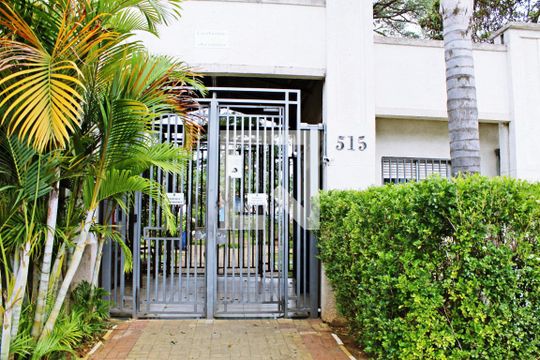 Fachada de apartamento à venda com 2 quartos, 51m² em Jardim Santo Antônio, São Paulo