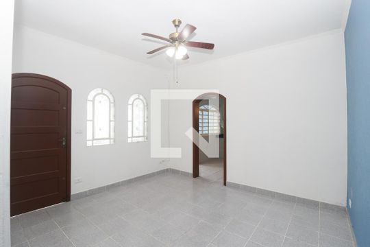 Sala de casa à venda com 2 quartos, 250m² em Lauzane Paulista, São Paulo